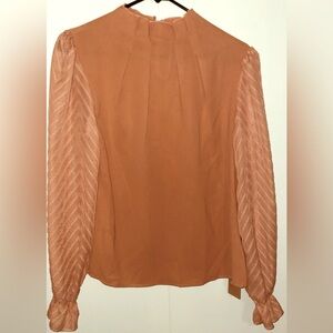 SHEIN women’s blouse. NWT. Size M.